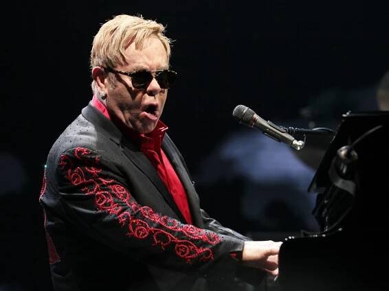 Elton John: Jsem Evropan. Nejsem stupidní, imperialistický anglický idiot