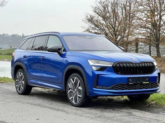 ŠKODA KODIAQ SPORTLINE 2024 | Nejlevnější autopůjčovna PRAHA - půjčovna aut levně