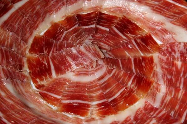 Soubor:Plato de jamón (Eva).jpg