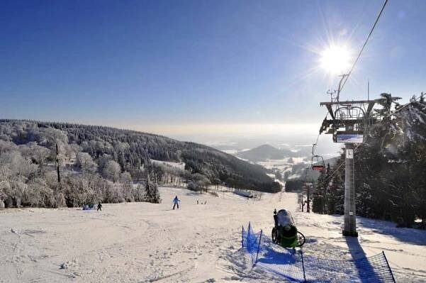 Ski areál Ještěd - informace a mapa