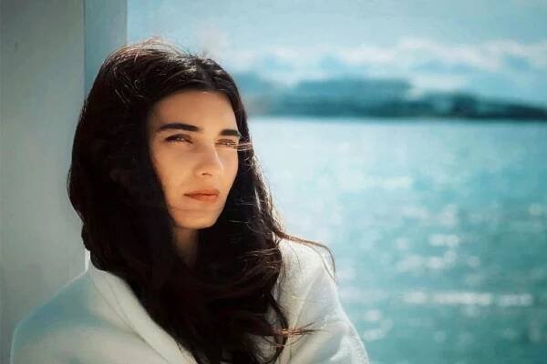 Tuba Buyukustun 8 Things You Didn’t Know - thecelebshub.com