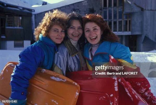 Valérie Mairesse, Macha Méril et Véronique Genest au Festival d'Avoriaz le 17 janvier 1983, France.