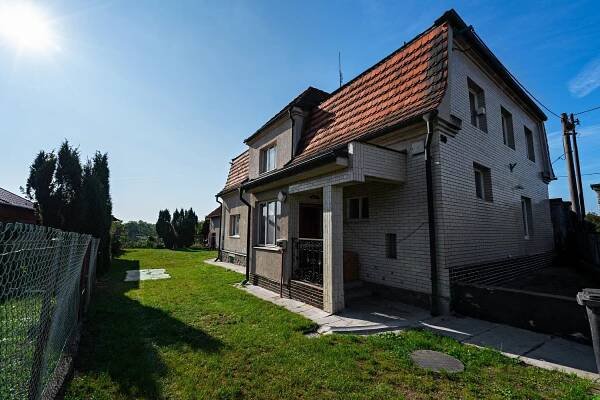 Prodej domů, N1: Bolevec => Panasonic | Mapio.cz
