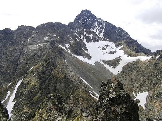 Túra: Výstup na Jahňací štít cez Veľkú Svišťovku | HIKING.SK