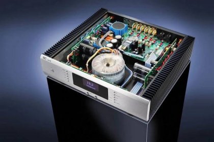 mc 701 Integrated Amplifier - MC - music culture technology | HiFi made in Germany