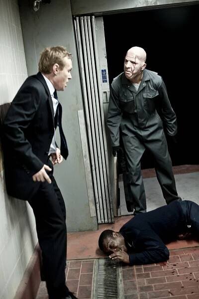 Komplicové - Epizoda 1 - Z filmu - Steven Mackintosh, Ashley Walters