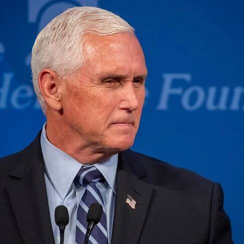 Mike Pence refused to get in car amid 6 January riots fearing Secret Service ‘conspiracy’, reports claim