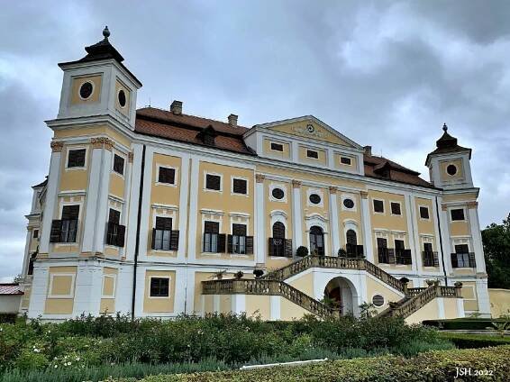 Zámek Milotice | TuristickaMapa.cz