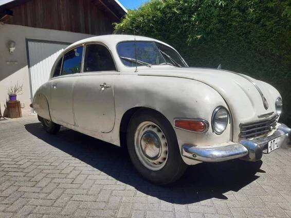 1950 Tatra 600 Tatraplan 2.0 b4 benzín 38.2 kW