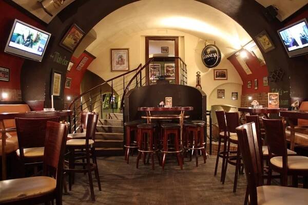 The Dubliner Irish Pub Restaurant Praha | Apetee