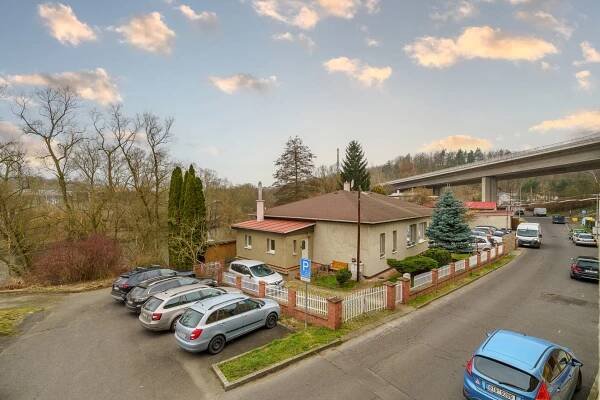 Prodej bytu 3+1, 79 m², Dalovice, ul. Dolní - Vladimír Růžička - realitní makléř pro Karlovy Vary, Sokolov a Cheb | pro