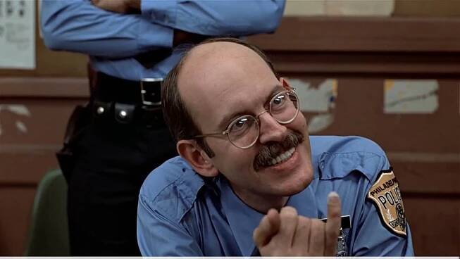 Frank Oz in Zámena (1983)