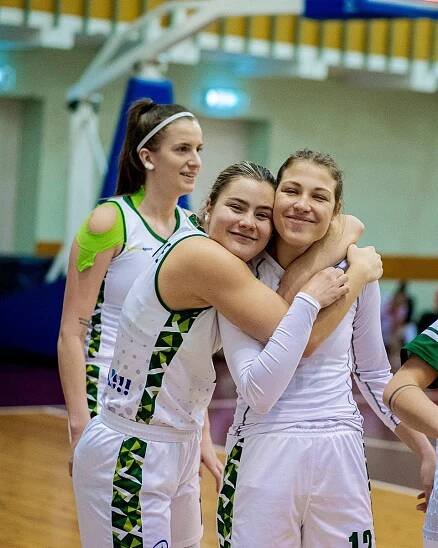 OBRAZEM: Naděje basketbalistek SBŠ na postup žije, v Evropské lize jsou čtvrté
