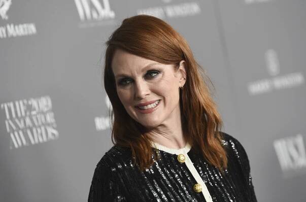 Julianne Moore Joins Universal's 'Dear Evan Hansen' Movie