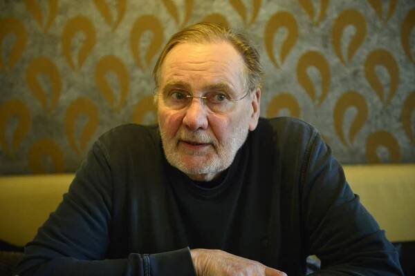 Na Jiřího Štěpničku mě oficiálně přejmenovali až po revoluci, říká herec