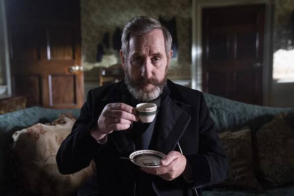 Fotografie zemřelých - Development - Z filmu - Michael Smiley