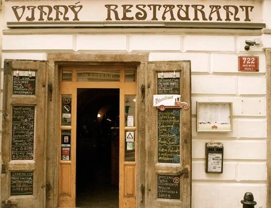 Restaurace U Šuterů Praha | Apetee