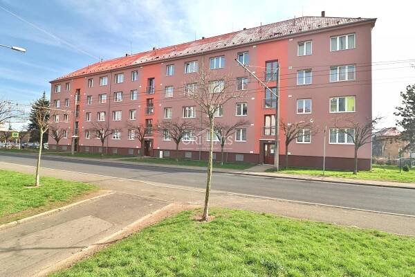 Prodej bytu 2+1/B, Jirkov, ul. Ervěnická, 1 399 000 Kč