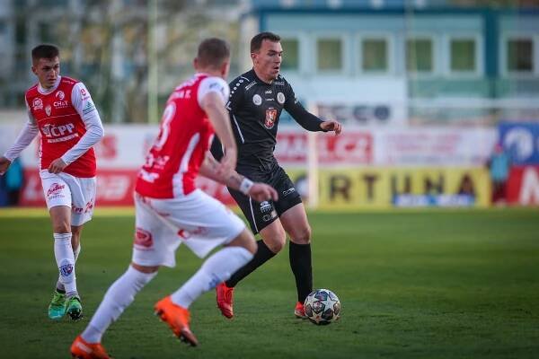 Derby vítěze nepoznalo | FC Hradec Králové