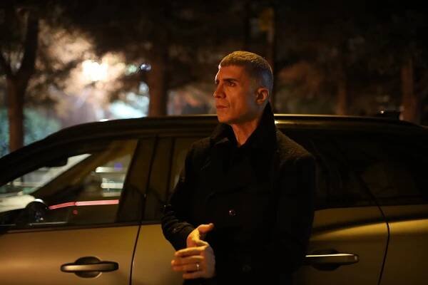 Kızıl Goncalar - Episode 4 - Z filmu - Özcan Deniz