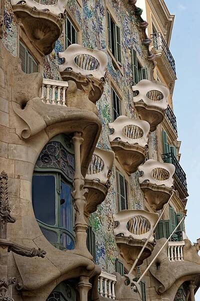 Antoni Gaudí - Vicipéid