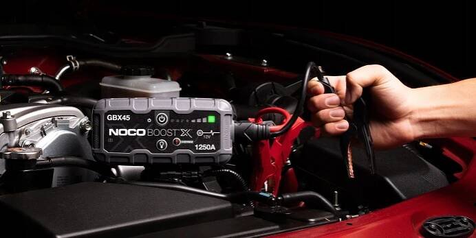 Noco GBX45 BOOST X Startovací Booster + Power Bank 1250A - ABMOTO.CZ
