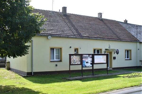 Rohozec - obecní úřad foto 1