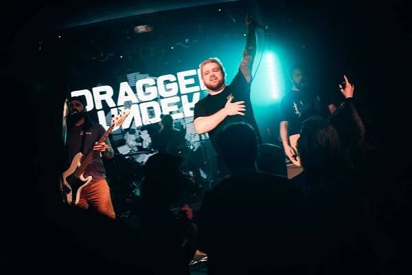 DRAGGED UNDER - Futurum Music Bar