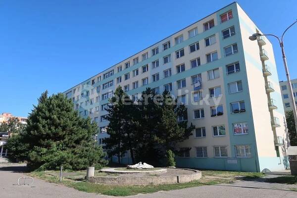 Pronájem bytu 2+kk 40 m², Holandská, Kladno, Středočeský kraj