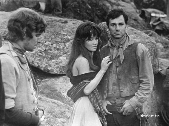 Rebelové - Z filmu - Kate O'Mara, George Maharis