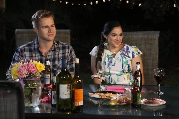 Randy Wayne, Ariana Guerra - Falešná snoubenka - Z filmu