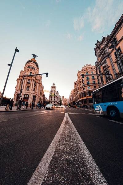 Madrid to make public transport free during morning peak hours - POLIS Network
