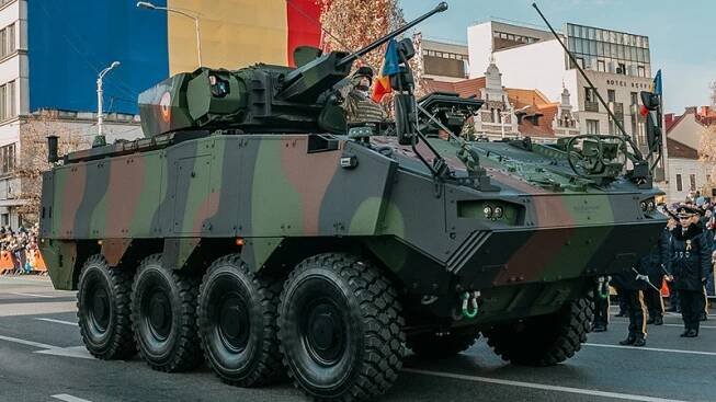 Rumunskou armádu posílí dalších 150 kolových obrněných vozidel Piranha 5 8x8