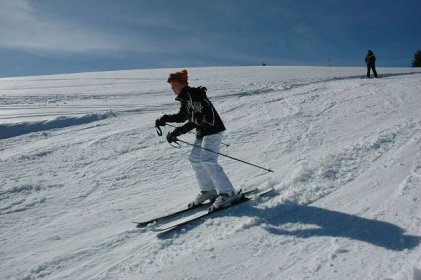 Na Velikonoce se bude v řadě areálů lyžovat naposledy