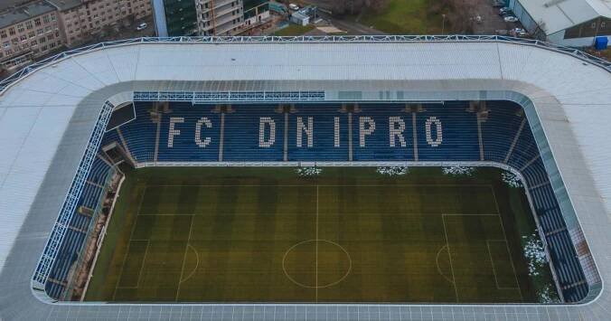 Kdo je soupeř Slavie? Dnipro spojuje válku i dluhy slavného předchůdce, v pozadí je oligarcha