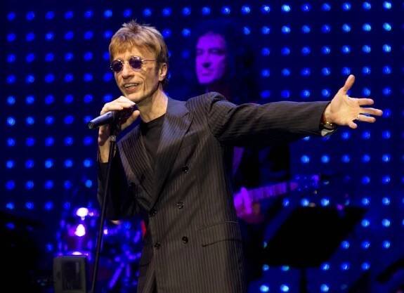 Robin Gibb se radoval předčasně. Kvůli rakovině musel na další operaci