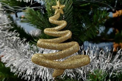 Bezplatný obrázek: vánoční, vánoční strom, zlatá záře, Zlatý monokl, svítí, hvězda, strom, dekorace, borovice, oslava