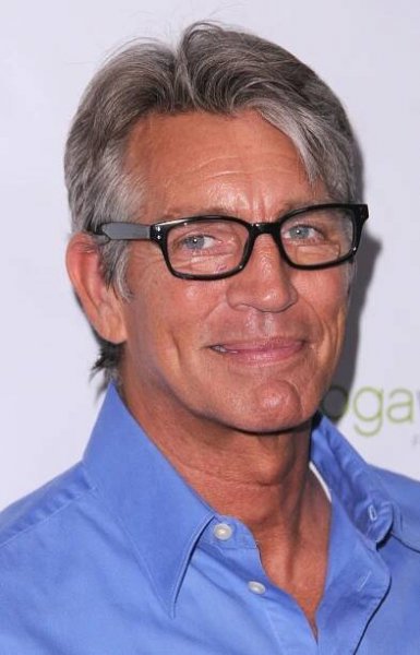 Eric Roberts | Eric roberts, Eric, Men with grey hair