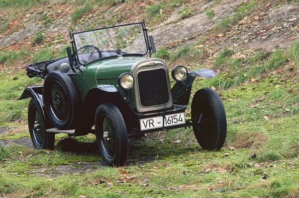 Opel oslavuje 150. výročí (I) - Historie - Autokaleidoskop