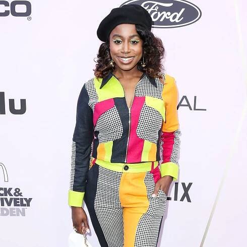 Kirby Howell-Baptiste (Simone)