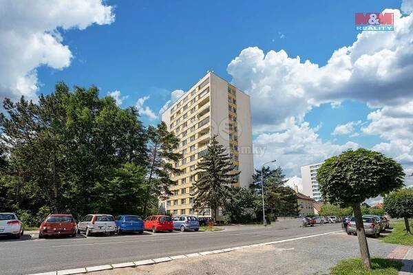 Bratří Štefanů, Hradec Králové