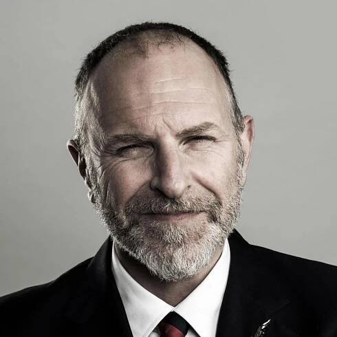 SIMON EVANS - Comedy Writing From A Different Perspective