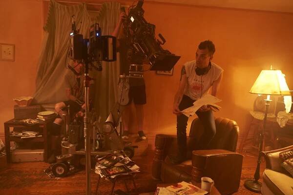 Baruchel Directing.jpg