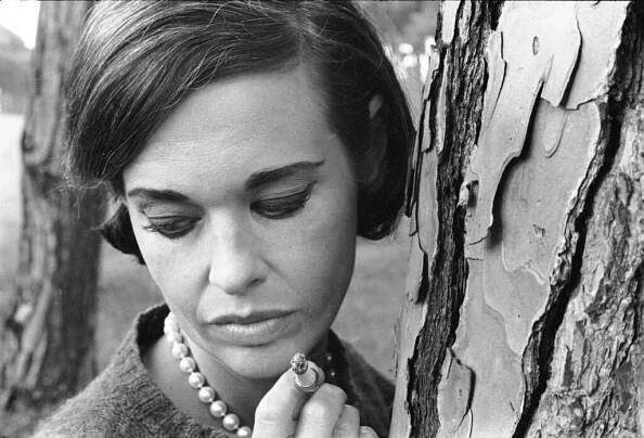 Socialite Gloria Vanderbilt modeled a new hairdo inspired by the 1961 film Last Year at Marienbad.