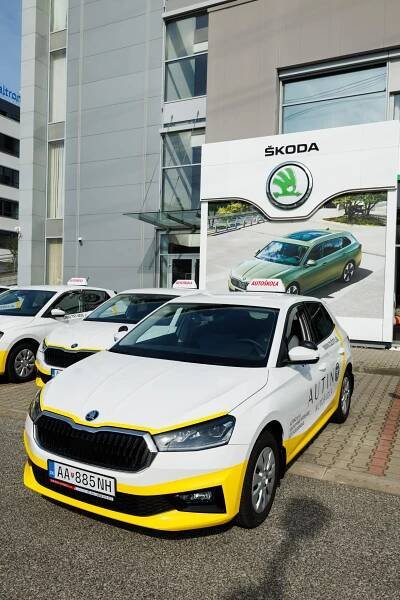 Škoda na Slovensku ponúka dlhodobý a systematický program podpôr pre autoškoly