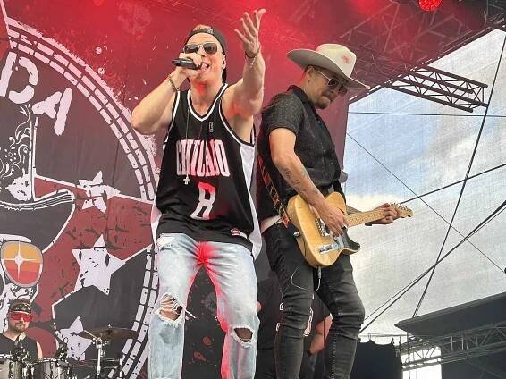 Rock in Klatovy 2025. Vystoupily skupiny Arakain, Panoptiko, Walda Gang, Olympic a Škwor.