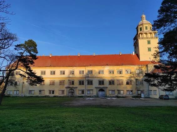 Zámek prokoukl. Do oprav dal loni Moravský Krumlov padesát milionů