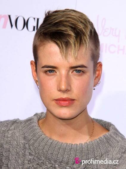 Agyness Deyn - celebrity účes - HappyHair