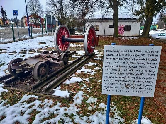 Fotografie - Ukázka čtyřkolejky před nádražím Jindřichův Hradec - 11.12.2022
