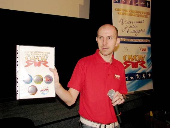 Berounské školáky navštívil olympionik Robert Změlík